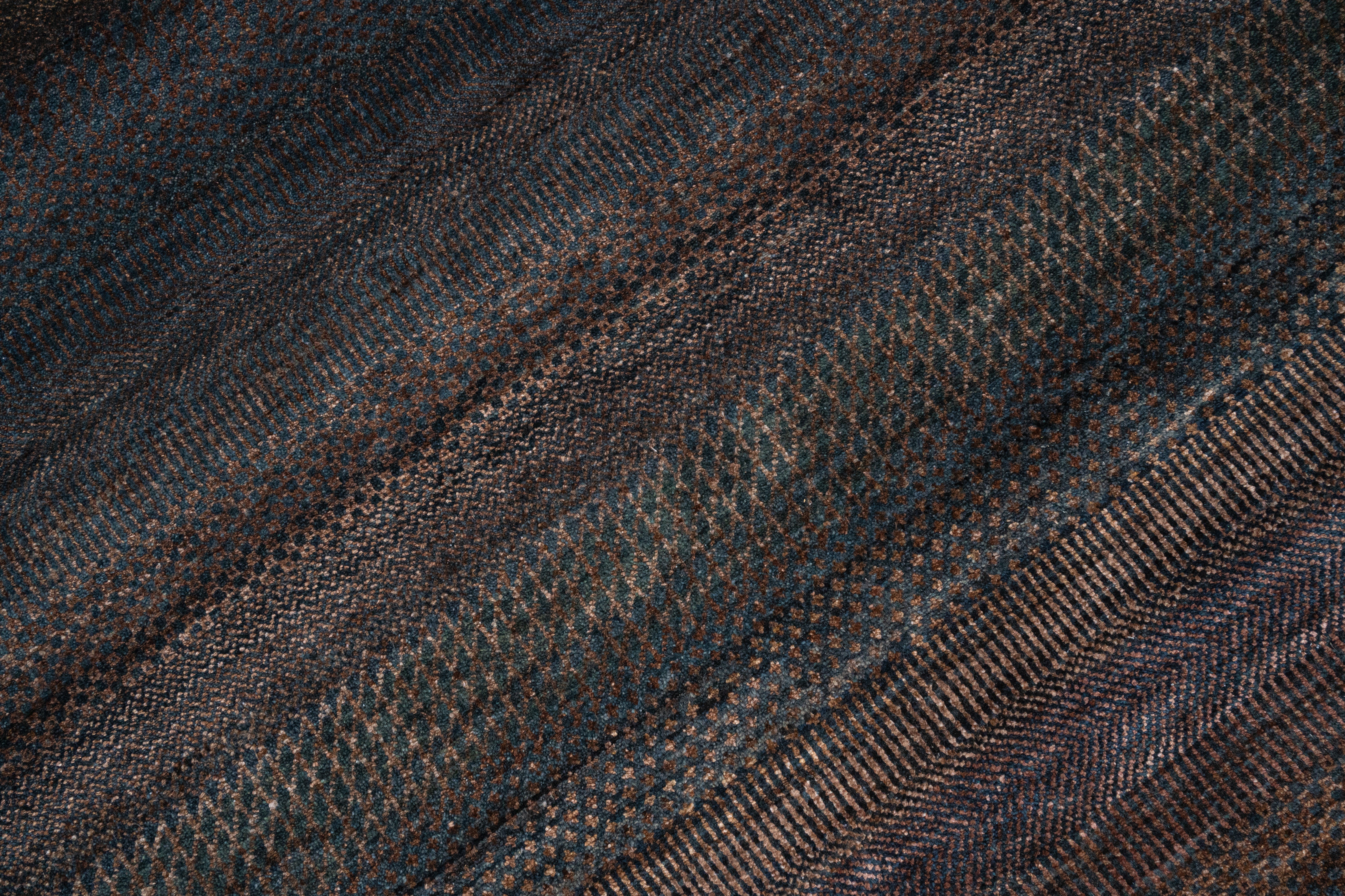 Handknotted Carpet, DIA - 1174 MCN, Blue & Brown